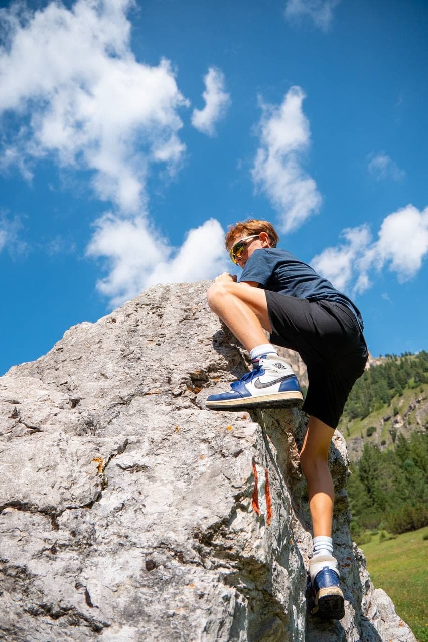 Bouldering along the trail